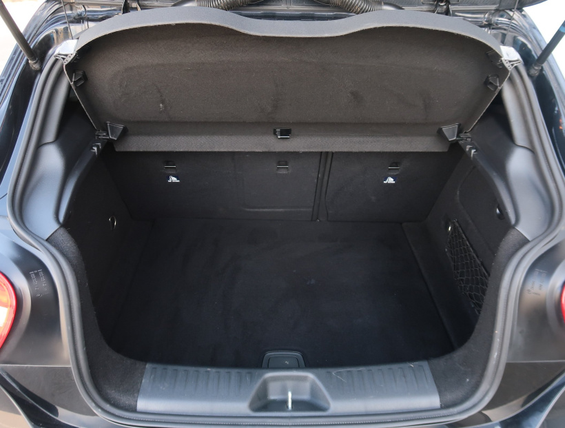 Mercedes-Benz A, 2013