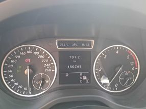 Mercedes-Benz A - 2013