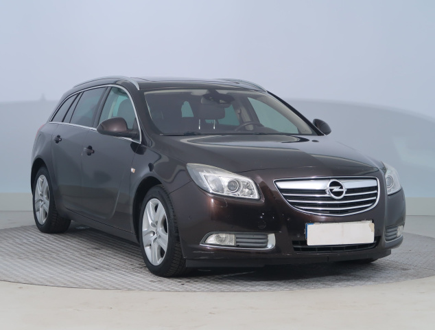 Opel Insignia 2011