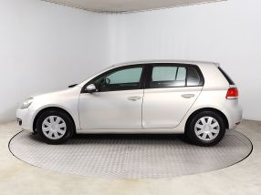 Volkswagen Golf - 2010