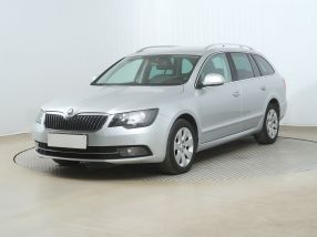 Škoda Superb - 2013