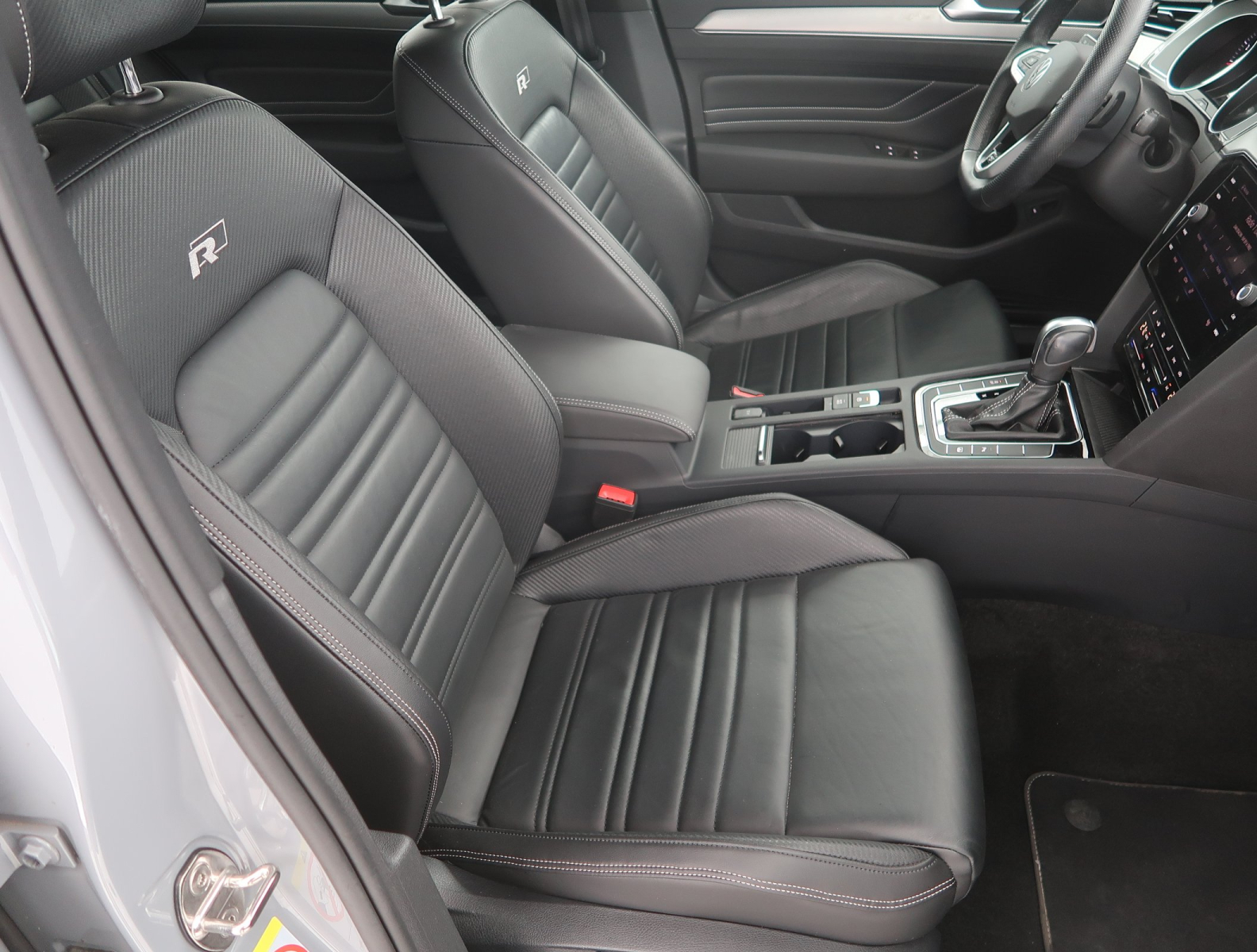 Volkswagen Passat - 2022