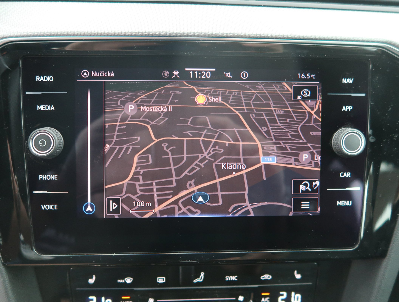 Volkswagen Passat - 2022