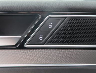 Volkswagen Passat - 2022