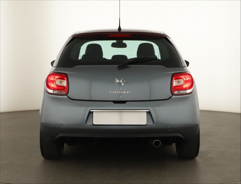 Citroen DS3, 2011