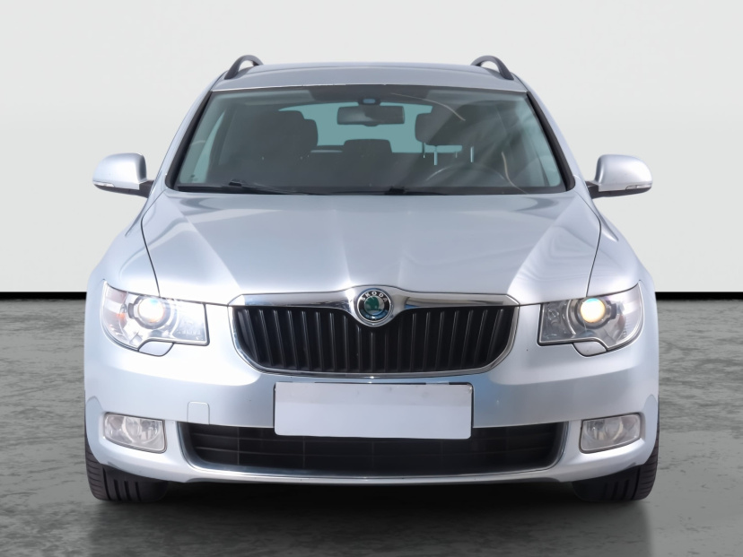 Škoda Superb, 2013