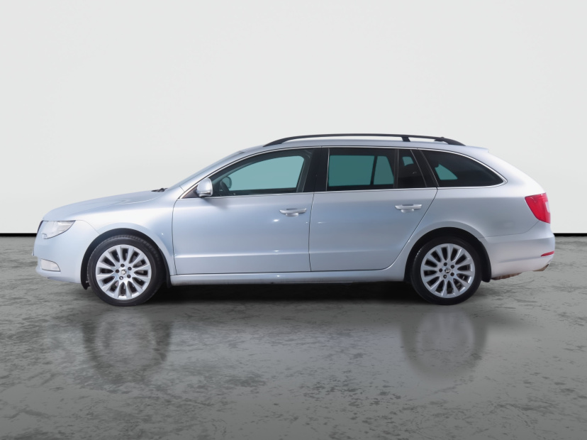 Škoda Superb, 2013