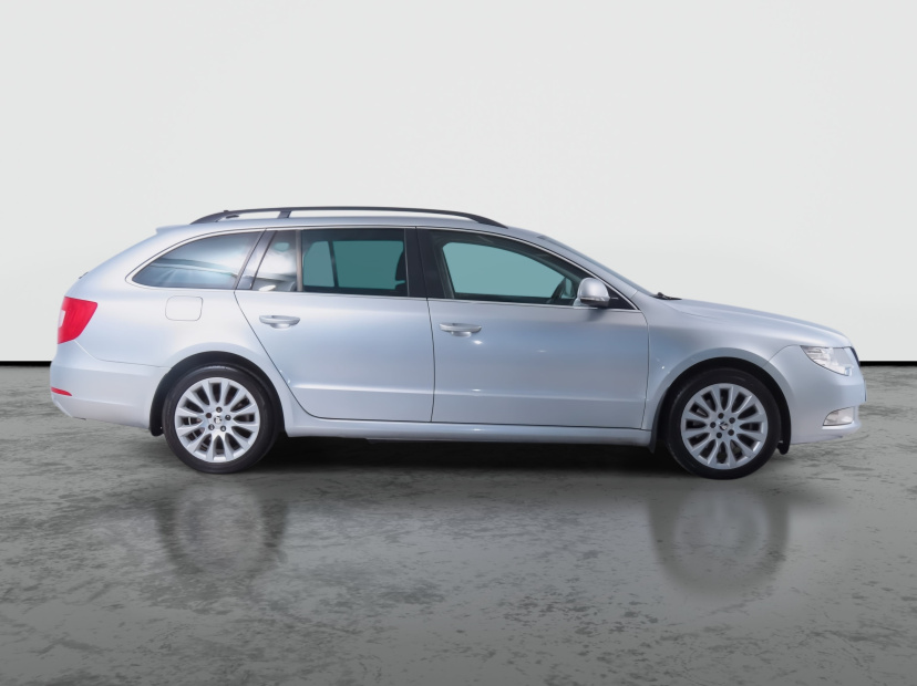 Škoda Superb, 2013