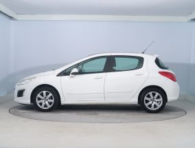 Peugeot 308 - 2011