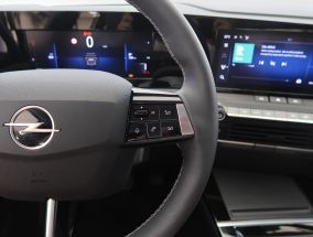 Opel Astra - 2024