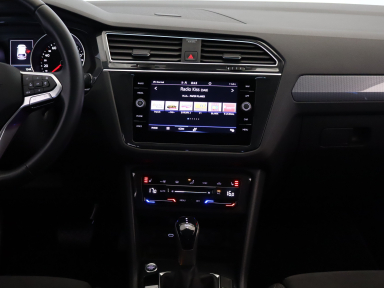 Volkswagen Tiguan - 2022