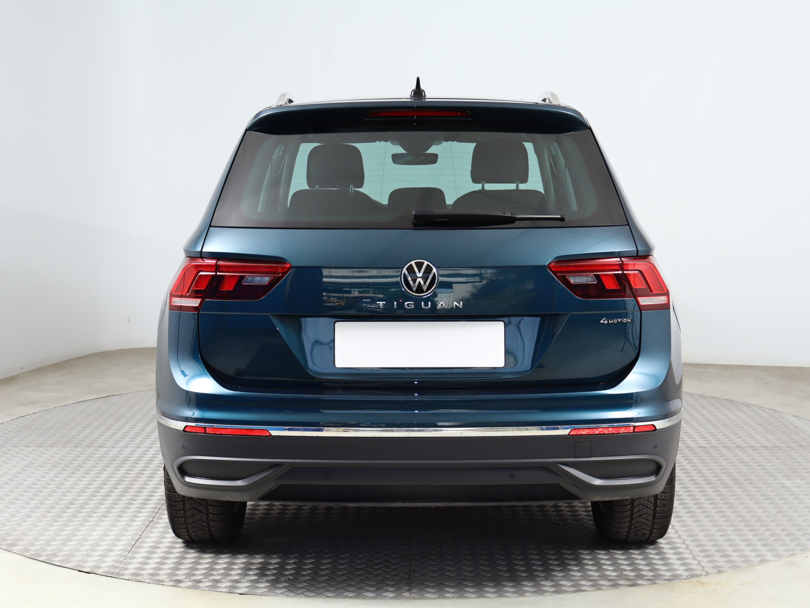 Volkswagen Tiguan - 2022