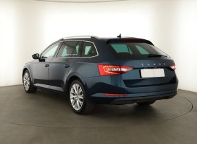 Škoda Superb - 2021