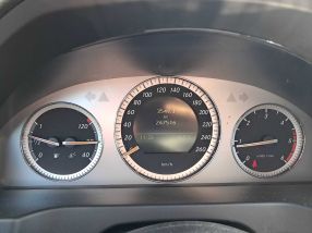 Mercedes-Benz C - 2007