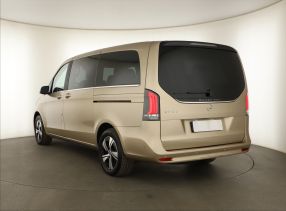 Mercedes-Benz V - 2025