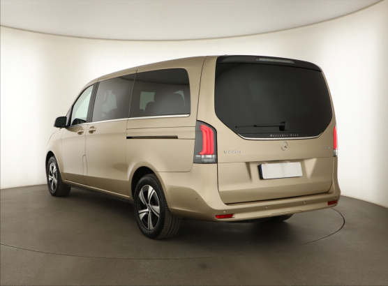 Mercedes-Benz V