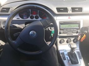 Volkswagen Passat - 2008