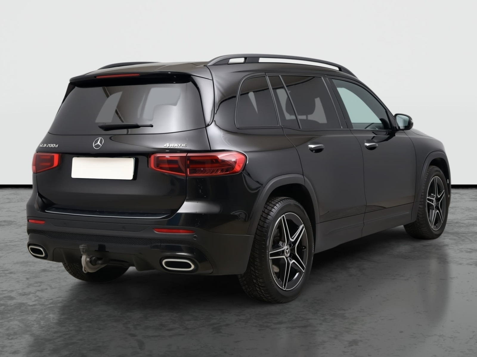 Mercedes-Benz GLB - 2024