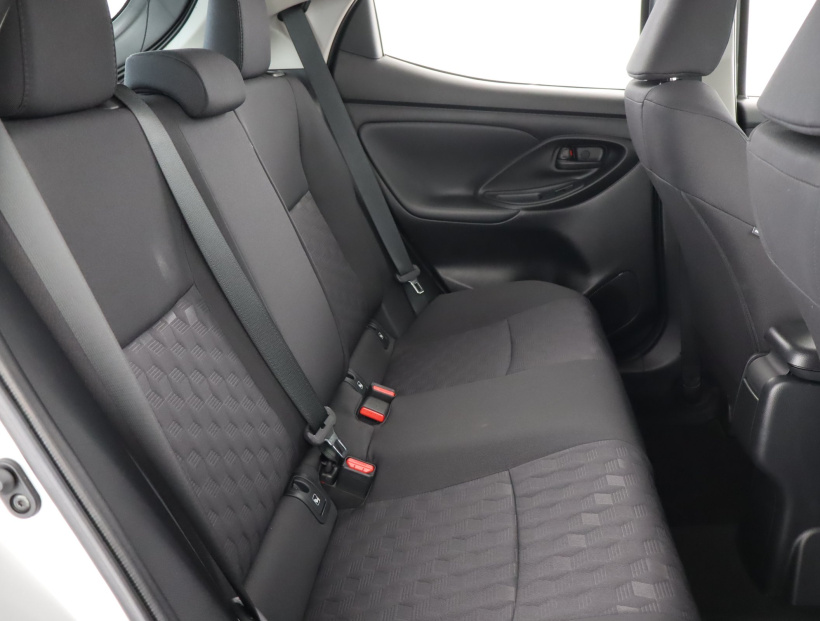 Toyota Yaris, 2024