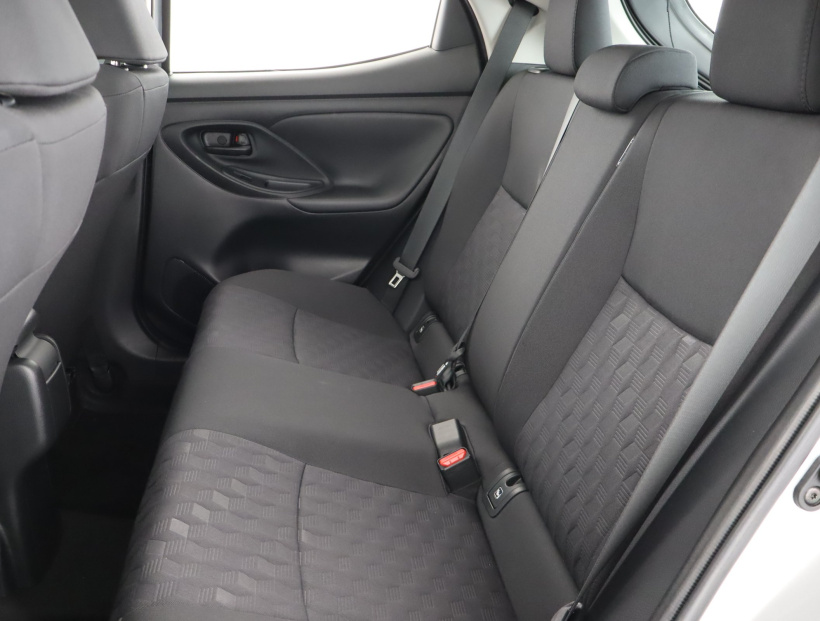 Toyota Yaris, 2024