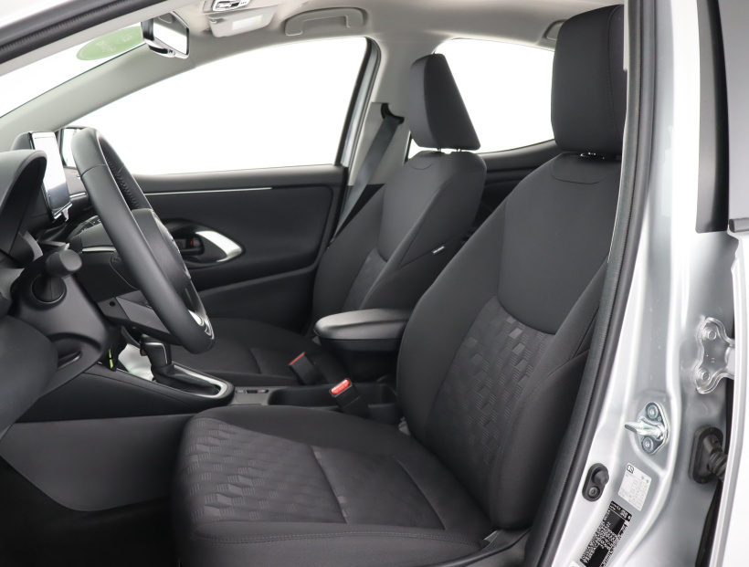 Toyota Yaris, 2024