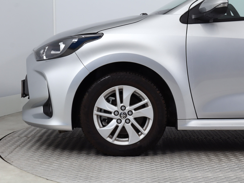 Toyota Yaris, 2024