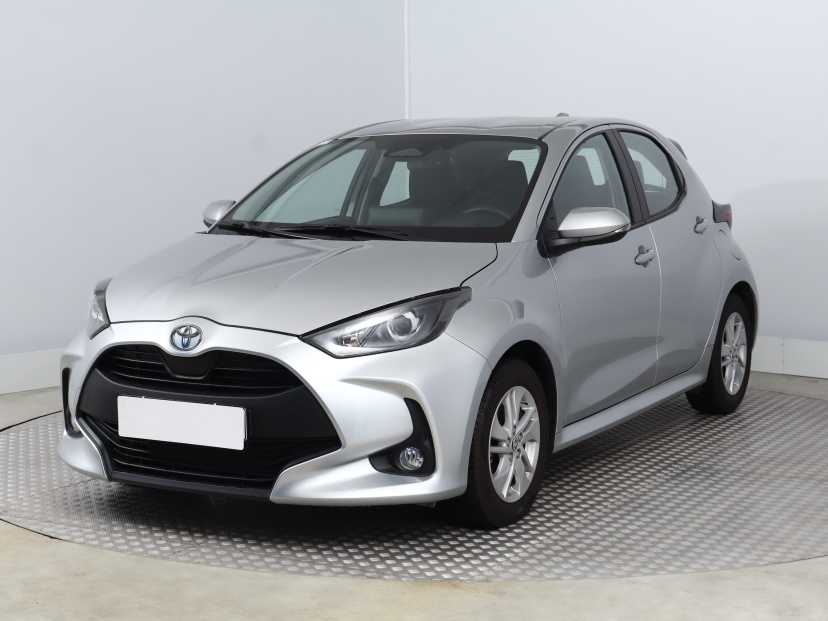 Toyota Yaris, 2024