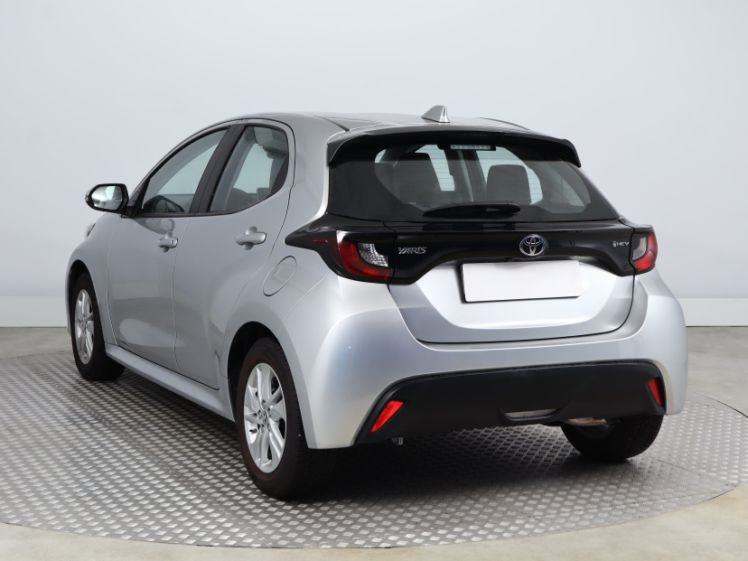 Toyota Yaris, 2024