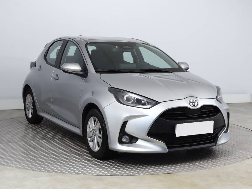 Toyota Yaris, 2024