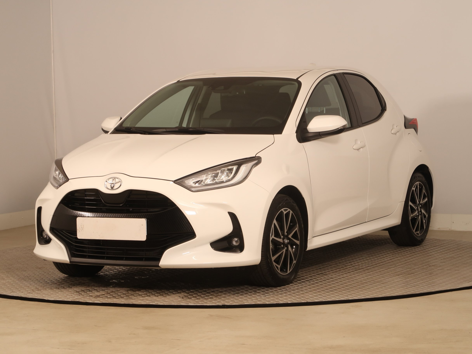 Toyota Yaris - 2023