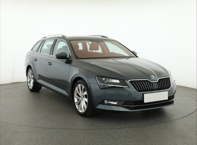 Škoda Superb 2017