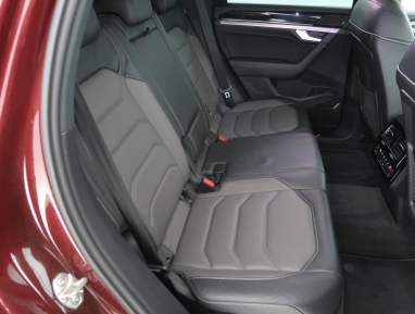 Volkswagen Touareg - 2022
