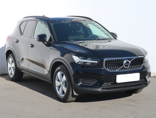 Volvo XC40 2021