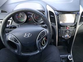 Hyundai i30 - 2013