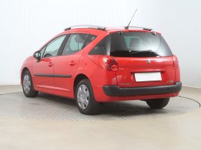 Peugeot 207 - 2009