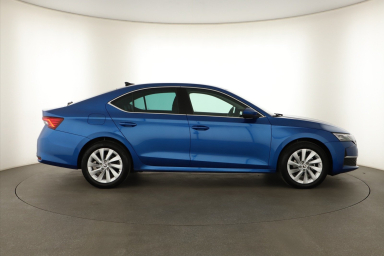 Škoda Octavia - 2024