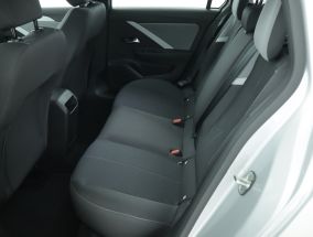 Opel Astra - 2024