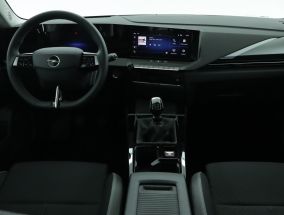 Opel Astra - 2024