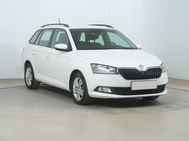 Škoda Fabia 2023