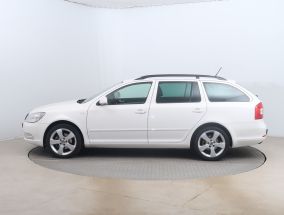 Skoda Octavia - 2012