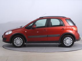 Suzuki SX4 - 2013