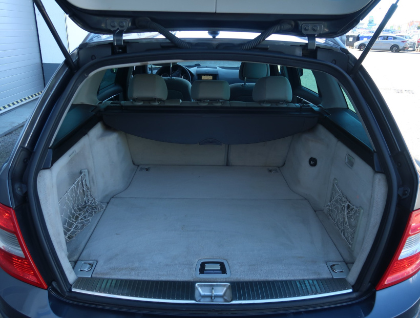 Mercedes-Benz C, 2008