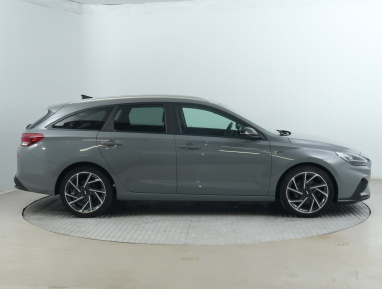 Hyundai i30 - 2023