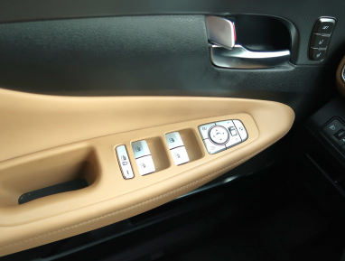 Hyundai Santa Fe - 2021