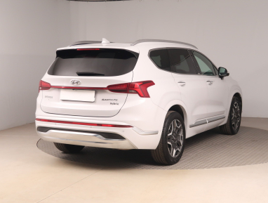 Hyundai Santa Fe - 2021