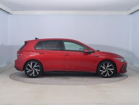 Volkswagen Golf - 2020