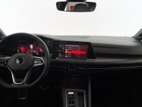 Volkswagen Golf - 2020