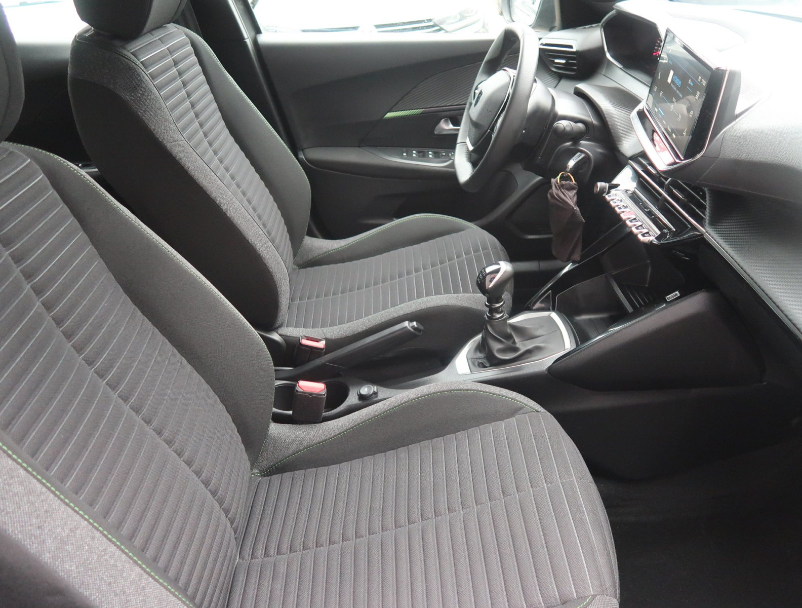 Peugeot 2008 - 2024