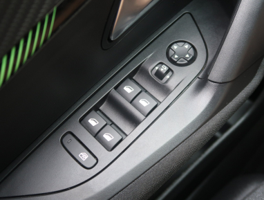 Peugeot 2008 - 2024