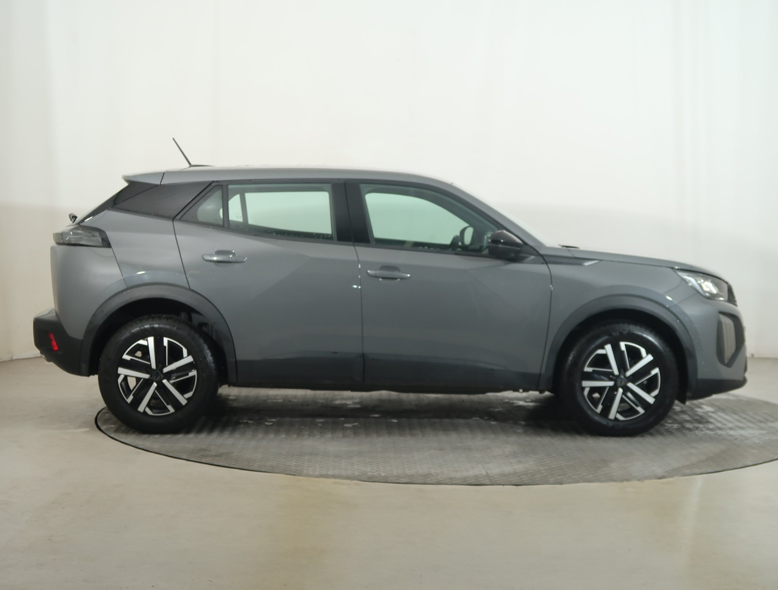 Peugeot 2008 - 2024